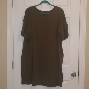 ELOQUII ruffle puff sleeve Shift dress!!